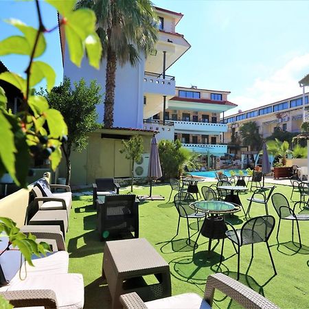 Philoxenia Boutique Suites & Studios Pefkochori Bagian luar foto