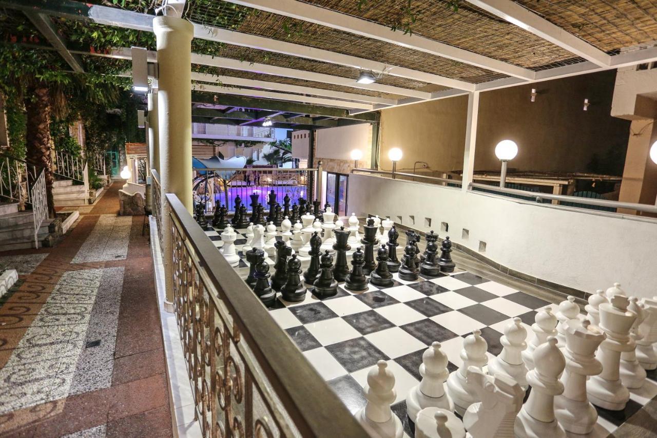 Philoxenia Boutique Suites & Studios Pefkochori Bagian luar foto